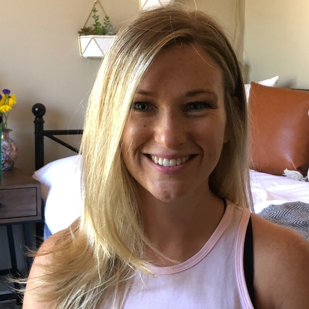 Meet your Posher, Jennifer